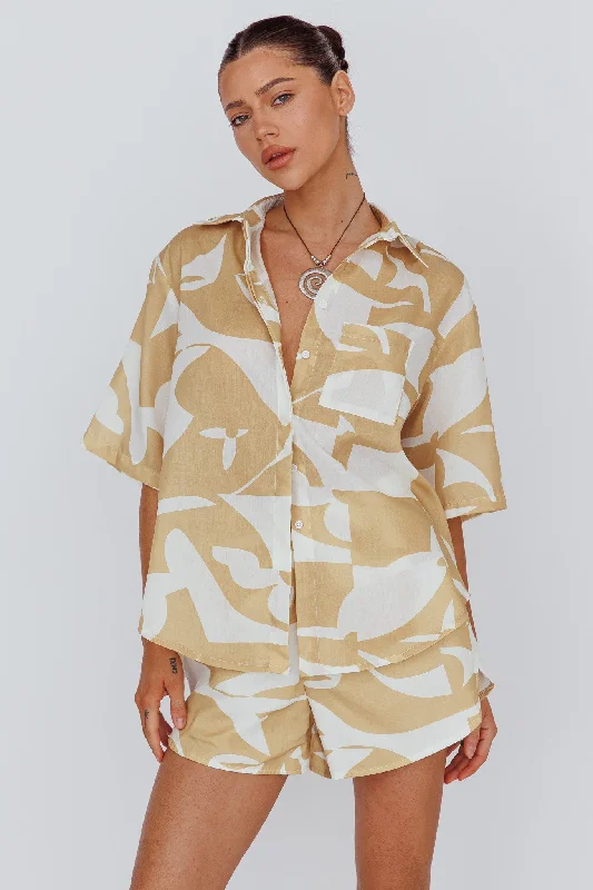 On Vacay Button-Up Shirt Print Yellow