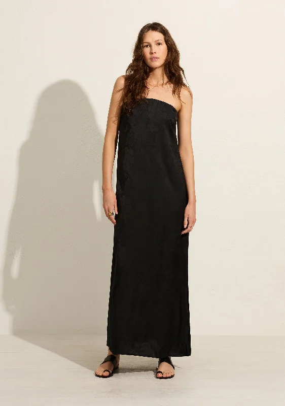 Tyria Maxi Dress